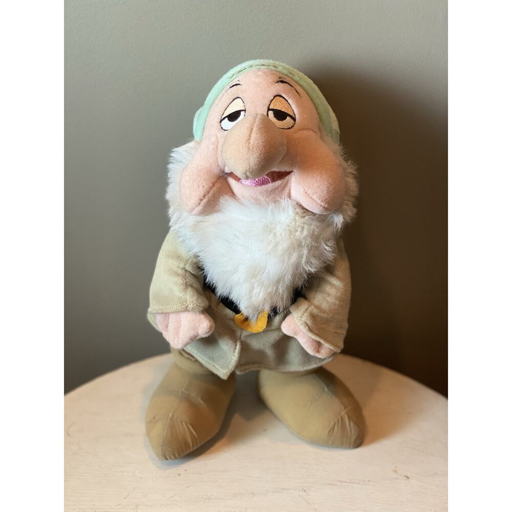 10" Standing Sleepy Plush Doll‎ Snow White Dwarf The Disney Store